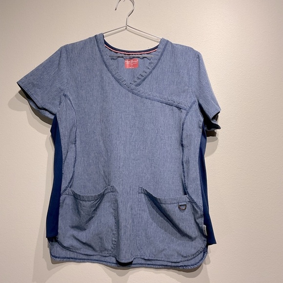 Ava Therese Size L Blue Scrubs Uniform Shirt Like New Condition - Picture 2 of 9